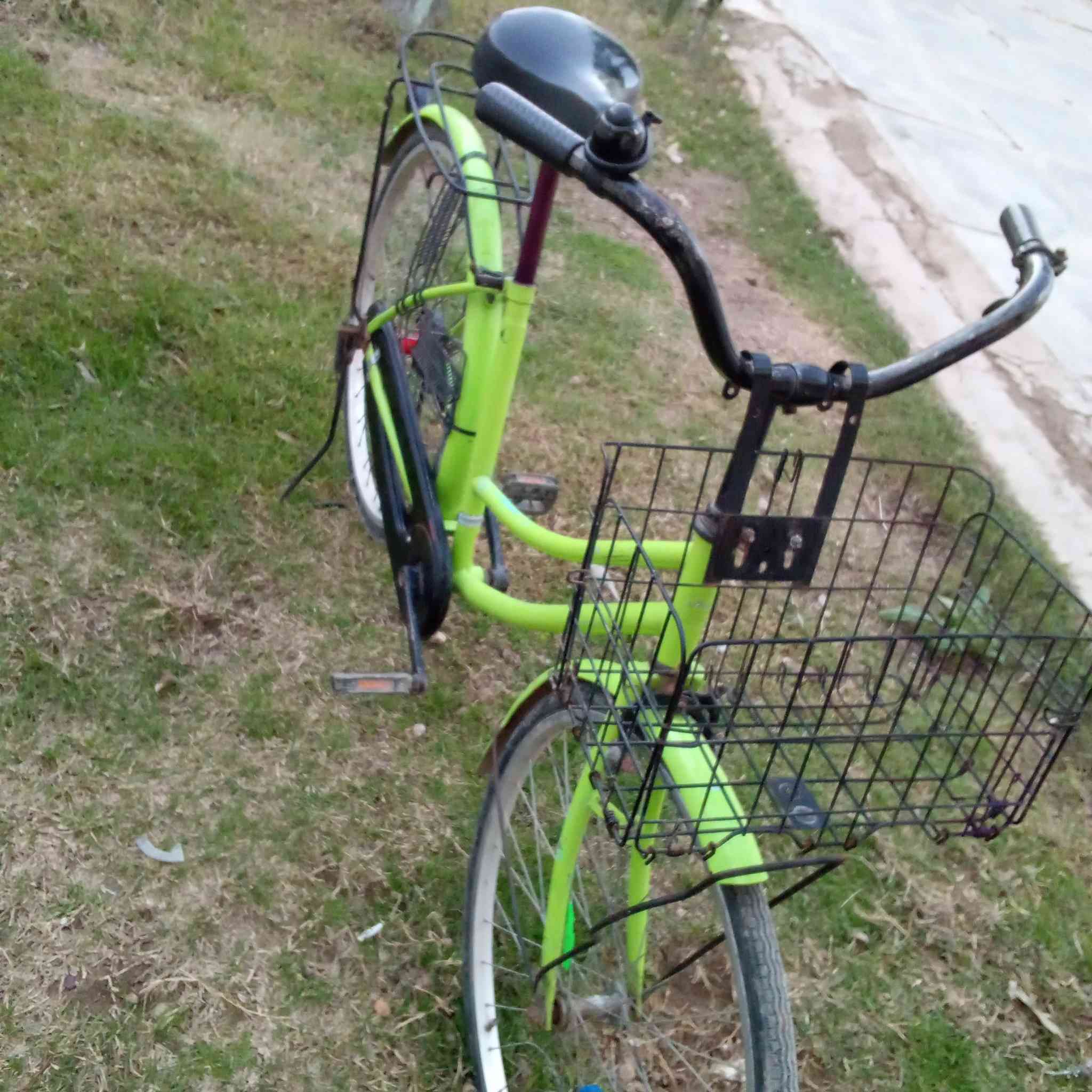 السلام عليكم باسكل بناتي للبيع جديد ( حاوية) السعر (٨٥) الف فقط وبي مجال العنوان بغداد حي البتول الشراي {يراسل خاص}


**إذا كنت صاحب هذا الإعلان وتريد حذفه لأي سبب، رجاءا أرسل رسالة إلى الدعم الفني**