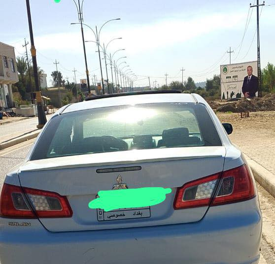 السلام عليكم للبيع نقد فقط
كلنت شركة اقواس موديل 2011 
كير محرك شرط ☑️ 
مكفوله كفاله عامه ✋
تبريد تدفئه صدر تخم تاير
سياره جديده 🆕 
فول مواصفات 
سياره جاهزه بدون مصرف 🏦 

السعر 57 وبيها مجال 

مكان السياره 
صلاح الدين 
الضلوعيه 

الااتصال ***********
