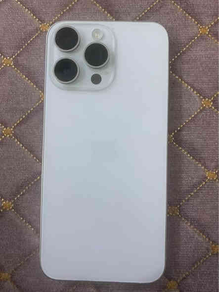 آيفون 15 برو ماكس للبيع نموذج M
جهاز جديد كلش بطاريه 100 مشحون 5 مرات فقط
الجهاز وتر بروف ممبدل بي اي قطعه لون مميز
السعر 1250 وبي مجال 
***********
العنوان بغداد الغزاليه بغداد
