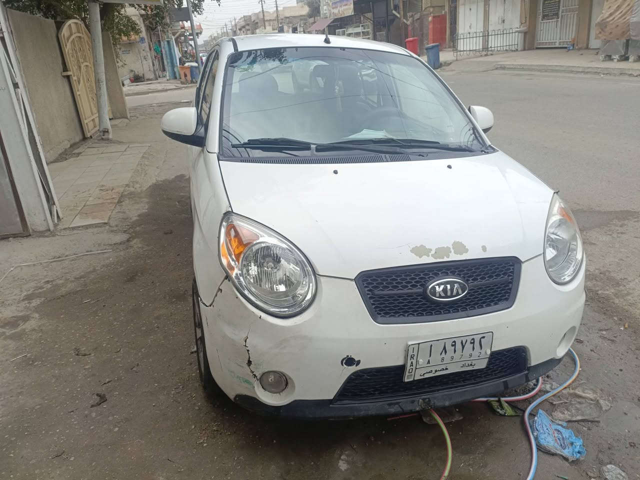 السلام عليكم بيكانتو 2009
محرك 1200 كير اوتوماتك 
تبريد ثلج
كير بحاله ممتازه
المحرك بحاله ممتازه 
الكهربائيات كلها شغاله فول
كشرها بي ملاحضات بسيطه 
ضررها جنطه وجاملغ جهه السايق وباب السايق 
صدر جديد صار شهر من بدلته كله
السياره معروضه بسعر 58 وبيها مجال بسيط للاستفسار ***********
