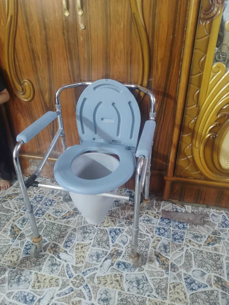 سلام عليكم ورحمه الله وبركاته البيع 20الف الشعب حي أور ***********
