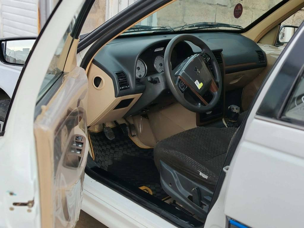 بیجۆ پارس 2017 سپی بەفری 
بێ سارد بێ بۆیاخ 
ناوزەرد ٤ جام کارەبا سوکان ڤۆلیۆم
گێڕو مەکینە نەکراوەتەوە 
پێش و دواو هەموو گیانی بەشەرت
سەنەوی و رەقەم و هەزەی تازەیە تا 2031

98هەزار ڕۆشتووە لۆک لۆکە
بەجوانی و پاکی ماوەتەوە نرخ74 بنجوين, السليمانية


**إذا كنت صاحب هذا الإعلان وتريد حذفه لأي سبب، رجاءا أرسل رسالة إلى الدعم الفني**