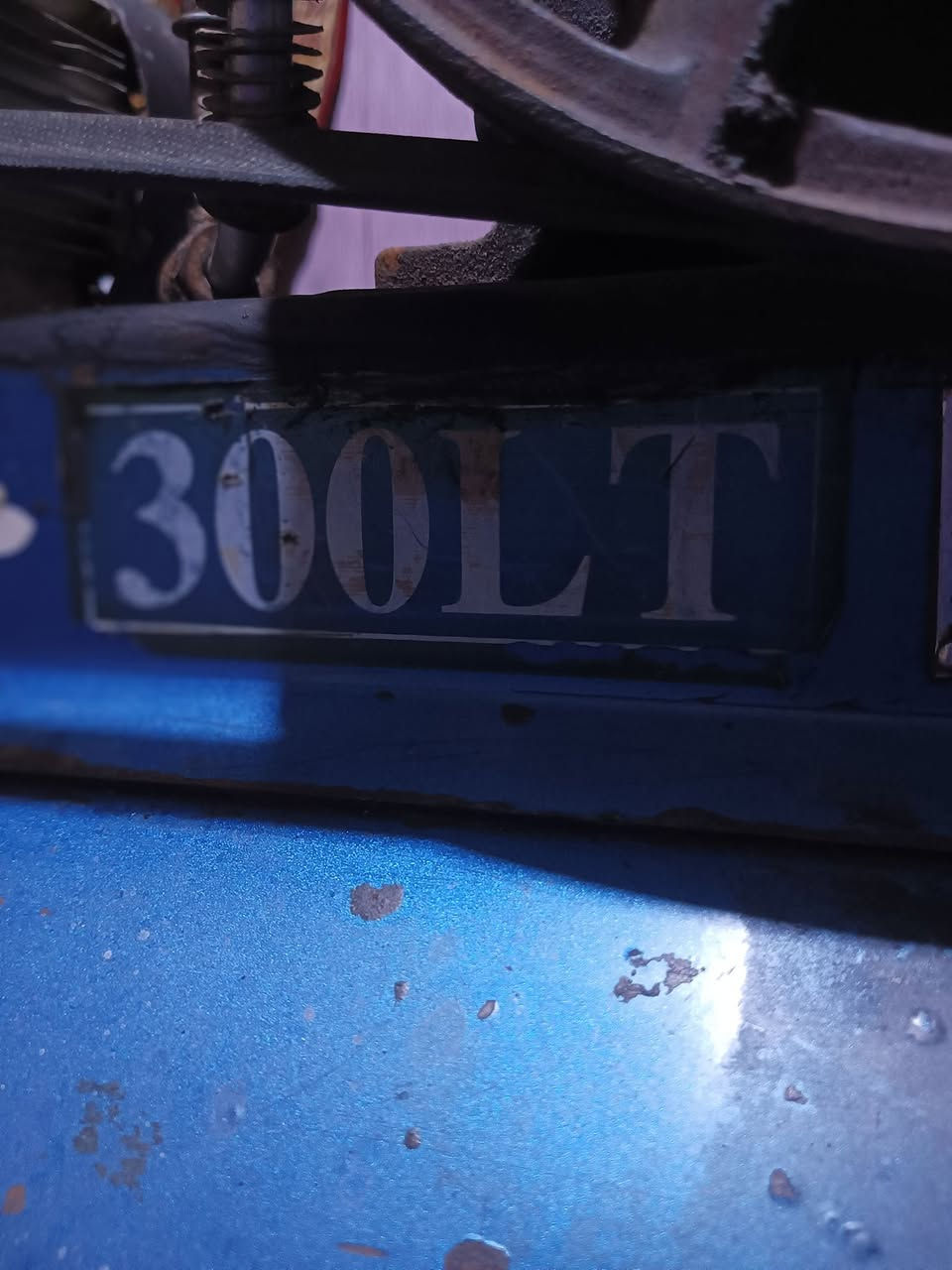 السلام عليكم كمبريسره هواه البيع شغال حجم 300التر عوزه بس تاروسه لين تاروسه مالته عاطله ماطوره 3حصان سعره 400 بي مجال مكاني بصره المعقل الستفسار ***********
