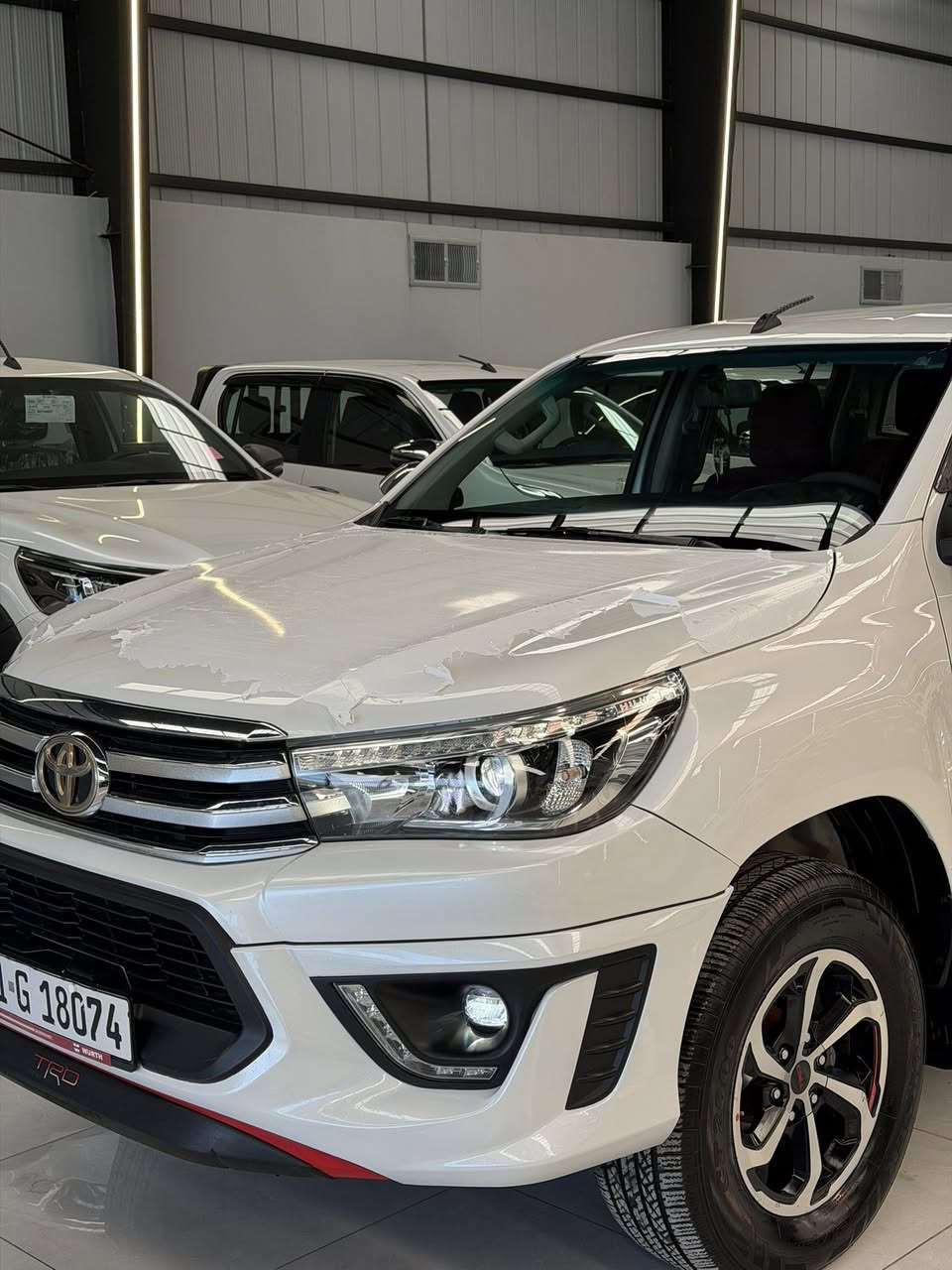 TRD 2020 V6
فول مواصفات سيد نهرو 
ماشي 150 الف حقيقي مكفول كفالة عامة
رقم السليمانية بشرط تحويل و غرامة
التايرات جديد سياره جديد مابي النقص
سعرها 327 بي مجال قليل
مكان قضاء كلار شارع المعارض
***********
