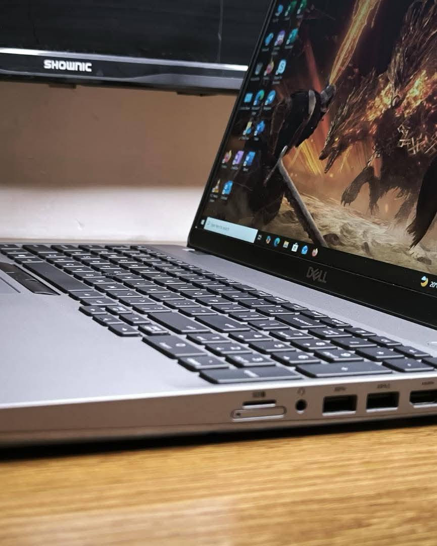 💻 Dell Precision 3551
🔹 المعالج: Intel Core i7 الجيل العاشر فئة H
🔹 الرام: 16GB DDR4
🔹 التخزين: 512GB SSD
🔹 كارت الشاشة: NVIDIA Quadro P620 4GB خارجي
🔹 الكارت المدمج: Intel Graphics 8GB
🔹 الشاشة: 15.6 إنش FHD
🔹 السعر: 610الف

✅ مناسب للتصميم الهندسي، المونتاج، برامج الـ 3D، والأعمال الثقيلة مع أداء قوي واستقرار ممتاز.


**إذا كنت صاحب هذا الإعلان وتريد حذفه لأي سبب، رجاءا أرسل رسالة إلى الدعم الفني**