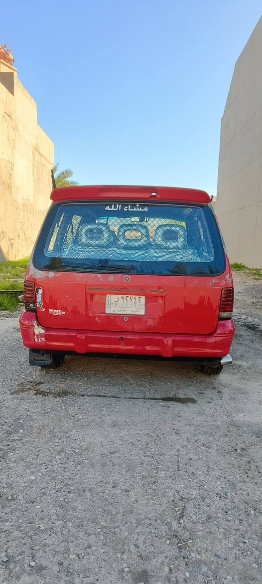 السلام عليكم
كلايزر للبيع  موديل 94   شاصي قصير

محرك دوج 4سلندر بيها رخاوة 

كير ميكانيكي شرط

مبدل مشط ستيرن +بور جديد

بطارية جديدة

طخم تاير جديد

كابون بانزين

صبغ جمالية حزام

السيارة غرفتها نظيفة 

رقم الماني الى 2029

السعر 43 وبيها مجال

مكاني 17 تموز

***********

***********
