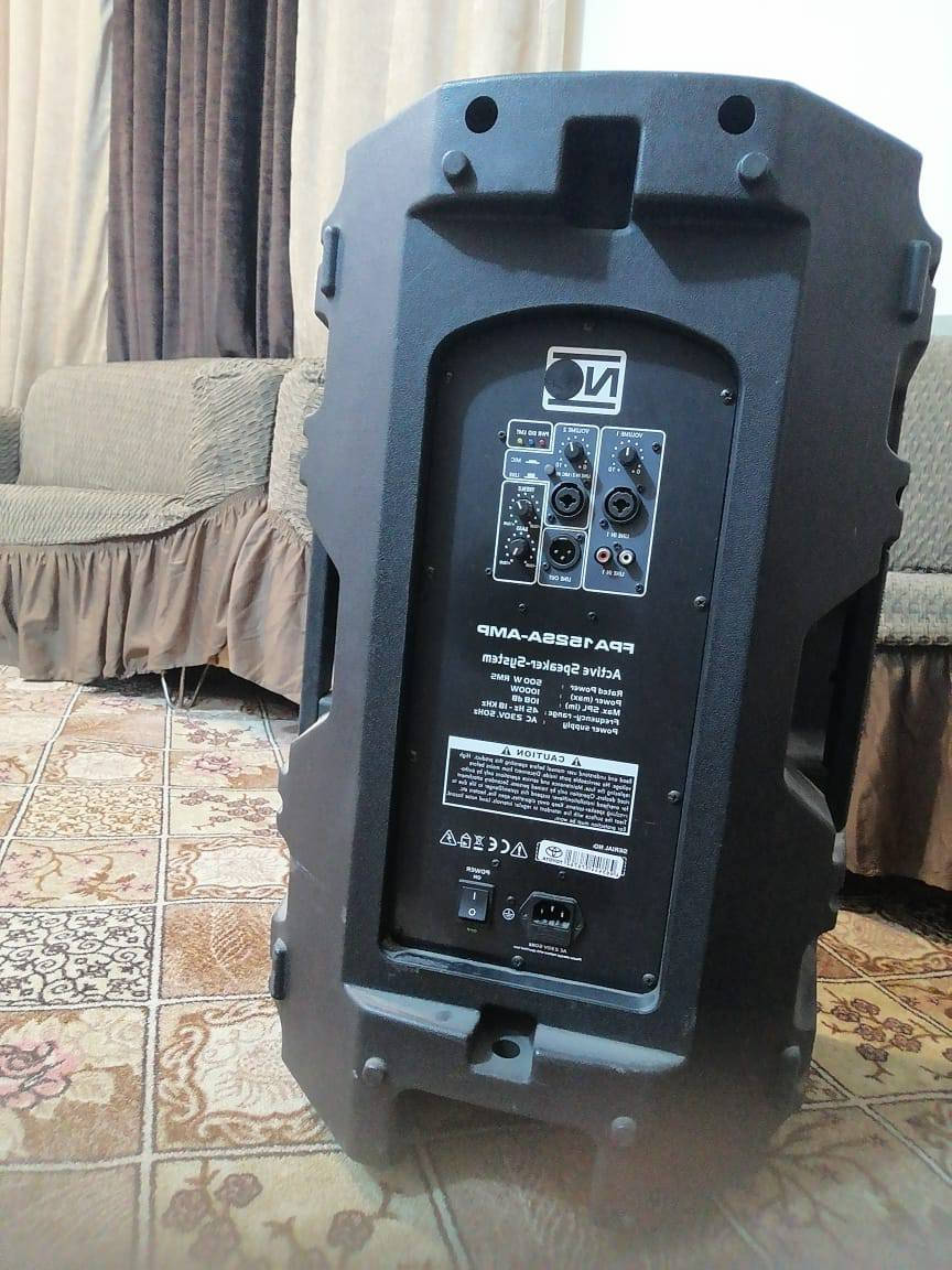 مونيترات عدد ثنين ارسي اف امتياز واحد جديد ابد مامشتغل والثاني مستعمل بس بي كسر شي قليل بالكفر سعرهن ب 550 الف شرط نقاوه ودفع مكاني نجف ***********
