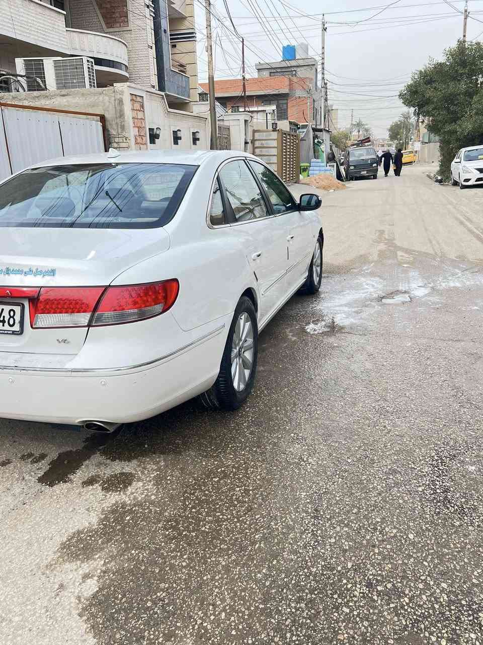 السلام عليكم
هونداي ازيرا 2009 خليجي شركة الكاصد 

محرك 6سلندر 3300 المرغوب بس بي صوت راجز اول التشغيل ويروح وكلهن هيج مابي اي تاثير اني جناي صار 3سنين 

فول مواصفات 

فتحه 

كشن كهرباء +خزن ميموري

حساس خلفي

شاشه بلادي قلاب سيدي حنجر 

تبريد بيانو ثلج

برده خلفيه 

مري شفط مع اشاره

صدر 90 ‎%‎

السياره جاهزه خير من الله 

السياره بيها قطع صبغ ابيع حزام ويراد صبغ للدعاميه لان بدلتها جانت محلوه هيه والجاماعات والبنيد قبل كم يوم 

السياره بيها ضربه من جهت الجاملغ السايق خفيفه بس صار تعديل بل شاصي بس سحب 

للستفسار اكثر تواصل *********** 

مكان السياره بغداد الدوره
