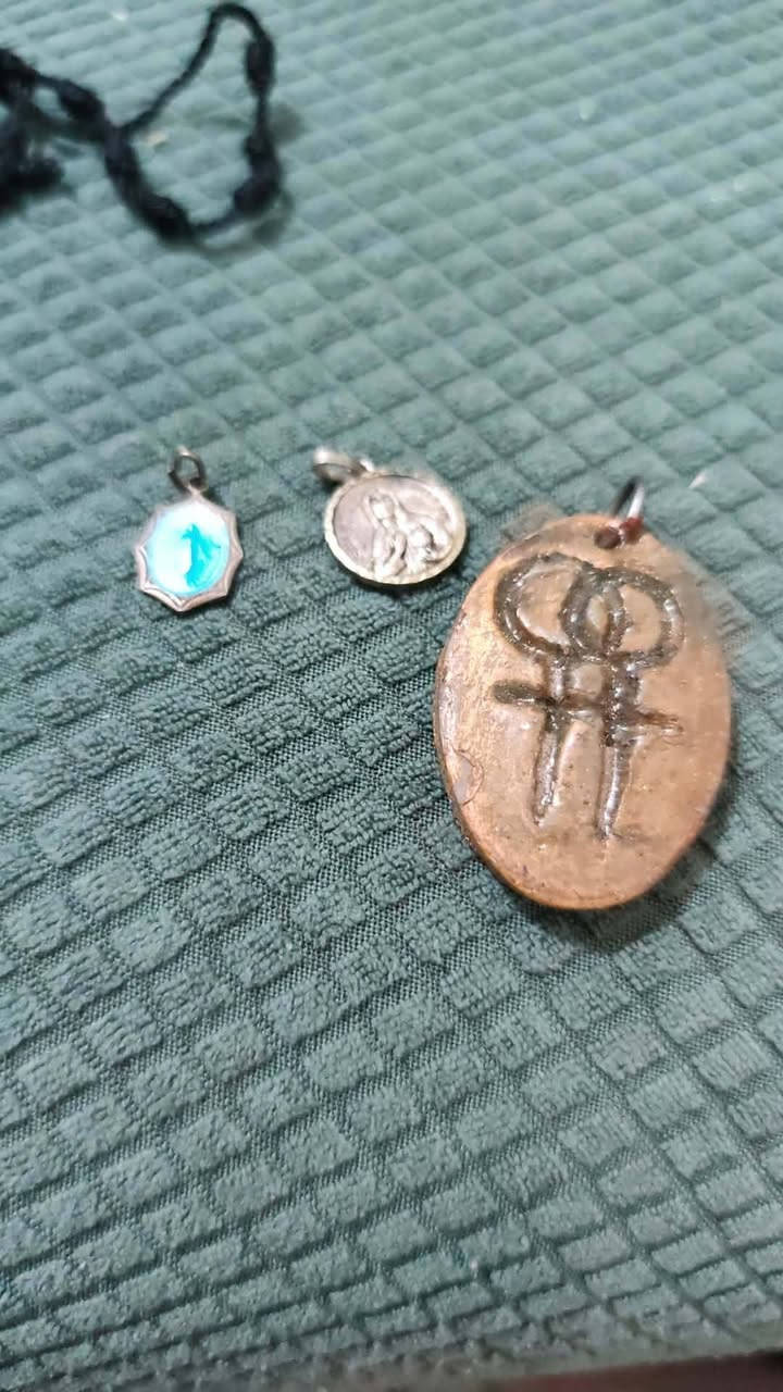 السلام عليكم.اكسسوارات المسيح عليه السلام 27 قطعة ب25


**إذا كنت صاحب هذا الإعلان وتريد حذفه لأي سبب، رجاءا أرسل رسالة إلى الدعم الفني**