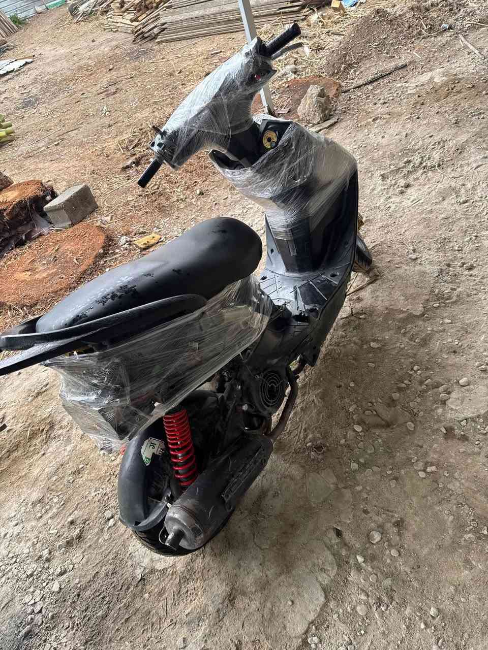 السلام عليكم ثعلب مكينه 58 كور بصمه الدراجه هندر ضلعه ومعدل للبيع أو مراوس ب ماكس عدله مال لعب 
السعر 275وبيها مجال مكاني البياع رقمي ***********
