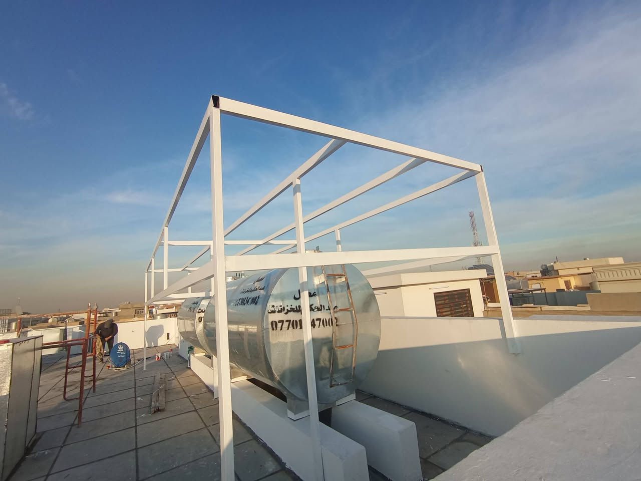 قمريه فوق السطوح شي حلو 
هيثم حداد 
***********
