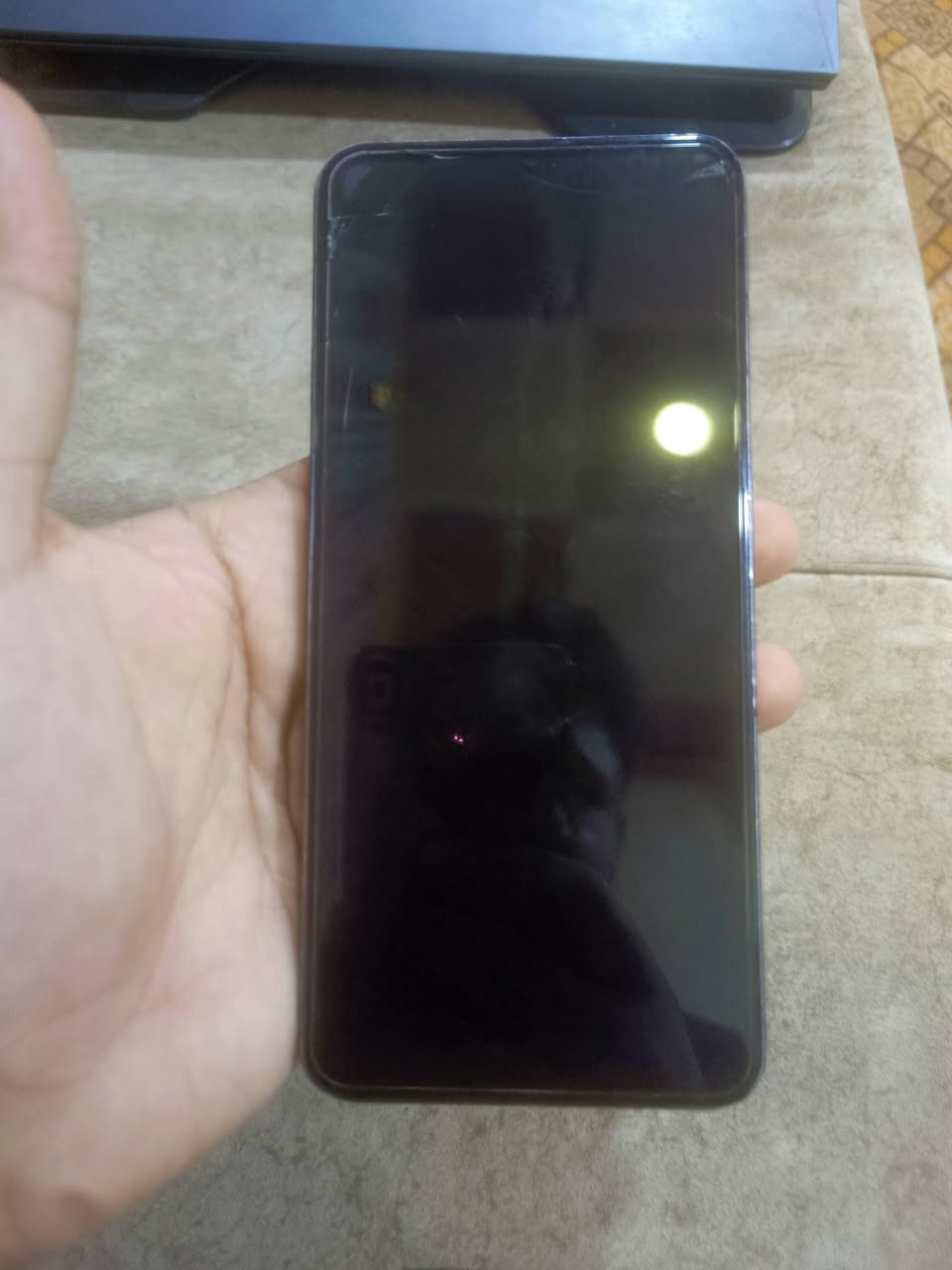 سلام عليكم ريد ماجك 7s pro 256 للبيع نضافة 80 بالمئة فطر بسيط بالضهر والضهر مفتوح لغرض تنضيف المروحة السعر 375 ويا كارتونة فقط


**إذا كنت صاحب هذا الإعلان وتريد حذفه لأي سبب، رجاءا أرسل رسالة إلى الدعم الفني**