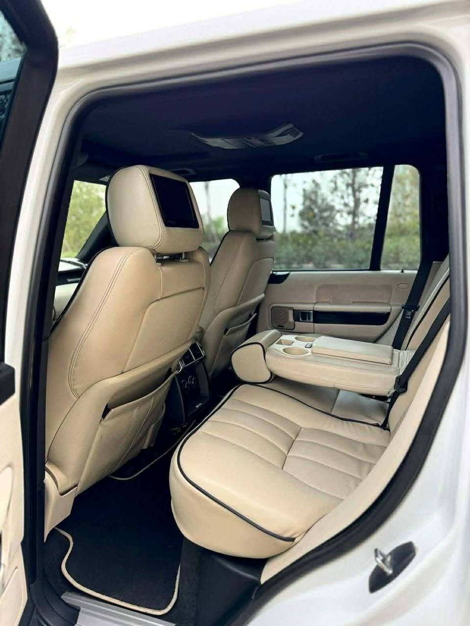 🇬🇧 Range Rover Vogue 2011 – Full Option – Agency

✔️ محرك عادي (مو سوبر جارج)
✔️ فول مواصفات – وكالة
✔️ صبغ دعاميات فقط
✔️ شرط فحص ومن كلشي
✔️ السيارة نظيفة ومرتبة

💰 السعر: 155
🔄 بيع أو مراوس


**إذا كنت صاحب هذا الإعلان وتريد حذفه لأي سبب، رجاءا أرسل رسالة إلى الدعم الفني**