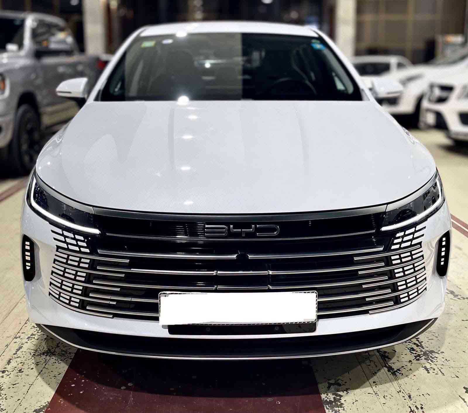 💥BYD 2025💥
للبيع او مراوس دستروير

كير ماوس 

شاشة كبيرة 12 انج قلاب

حساسات خلفية

داخل ابيض 

شباك كروم 

ويل كب 

دخول ذكي 

اشاير مري 

رقم بابل

ماشية ٩٠٠٠ الف 

رقم ***********
السعر ١٢٥ وبي مجال بسيط
