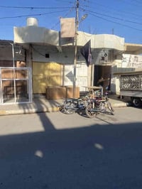 الوطن للعقارات     اعلان رقم 34  محلات تجارية  الموقع مميّز قريب على م...