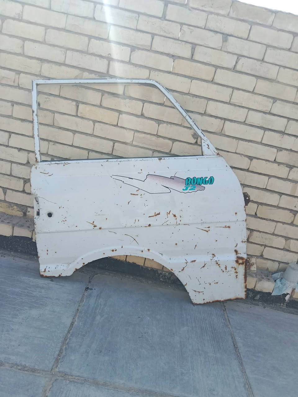 اسلام عليكم للبيع مكينه مسكر سبلاين  ٢٠١٠ مع تفرعاتها كامله ،+ باب بنكو ٩٦ البلادي
للاستفسار على الرقم ***********
