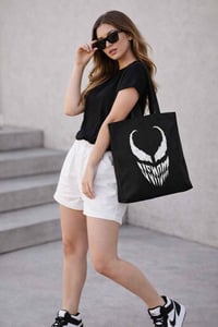 توت باك • تصميم فريد • طباعة حسب الطلب