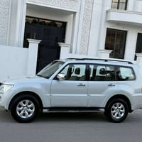 سيارة باجيرو موديل 2014  سنويه ورقم جديد بااسمنه تحويل مباشر فول موصفا...