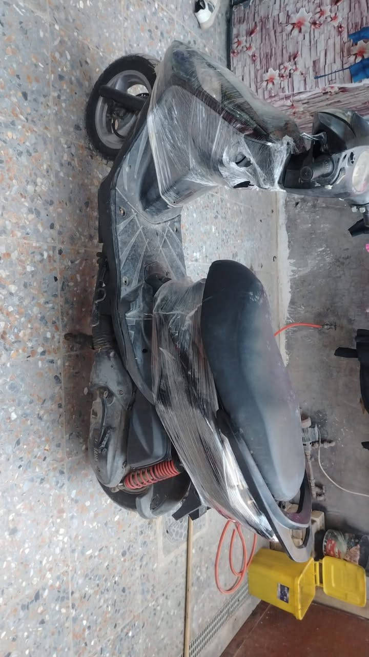 دراجه ماكس ثعلب مجفته جديد سلف كهربائيات كلهه شغاله للبيع مكان تاجي أبو عضام سعر 300وبيه رقم ***********
