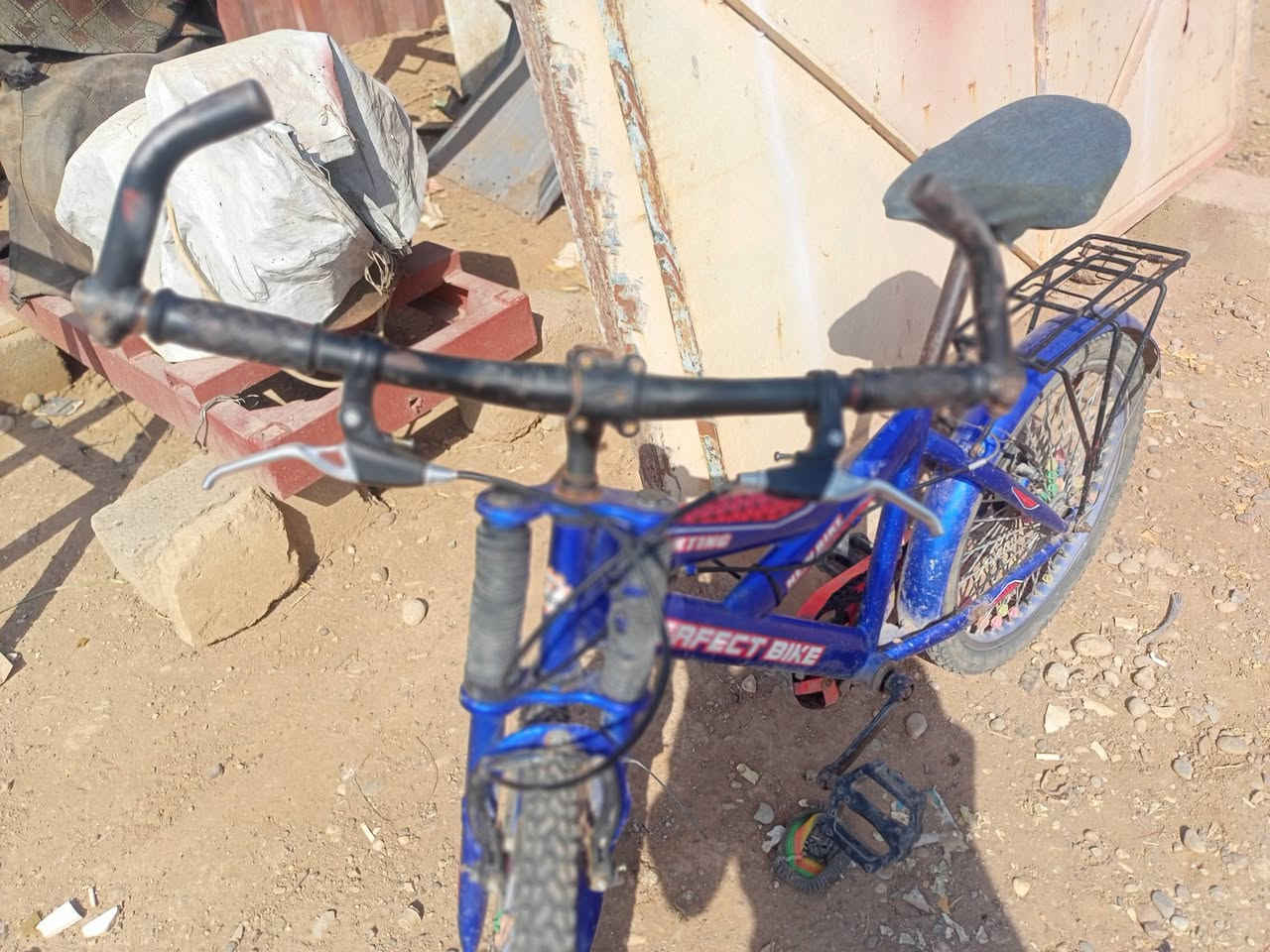 باسكل للبيع حجم 19 موديل 2019 الباسكل ما بي شي الاصطابات الوره ولكدام شغالات ما بي اي شي سعره 85 وبي مجال لطيبين المكان موصل الايمن *********** بي واتساب
