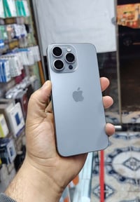 آيفون ١٥ برو ماكس • ٢٥٦ • بطاريه ١٠٠٪ مستبدله