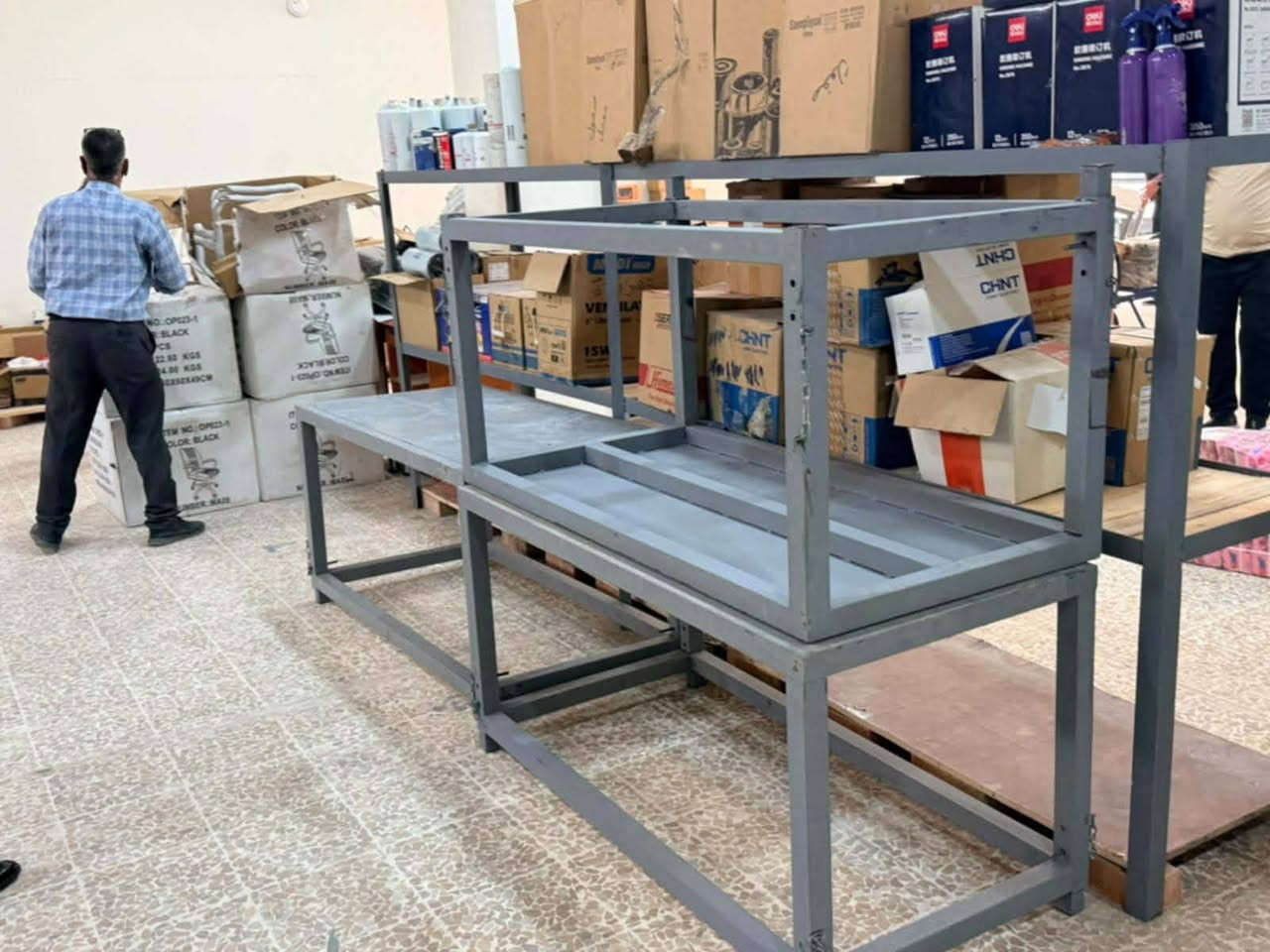 ميز ثقيل ارتفاع 70 سم وعرض 70 سم وطول 140 سم مكان حي نابلس


**إذا كنت صاحب هذا الإعلان وتريد حذفه لأي سبب، رجاءا أرسل رسالة إلى الدعم الفني**