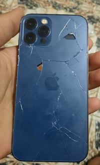 آيفون ١٢ برو • ١٢٨ جيجا • بطارية ٨٨%