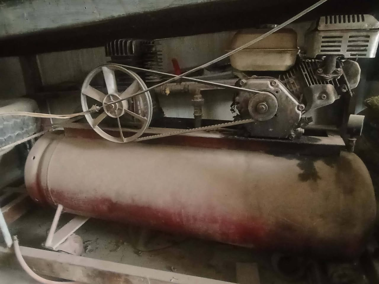 غراض محل بنجرجي كامله للبيع للستفسار***********مكلف بنشر
