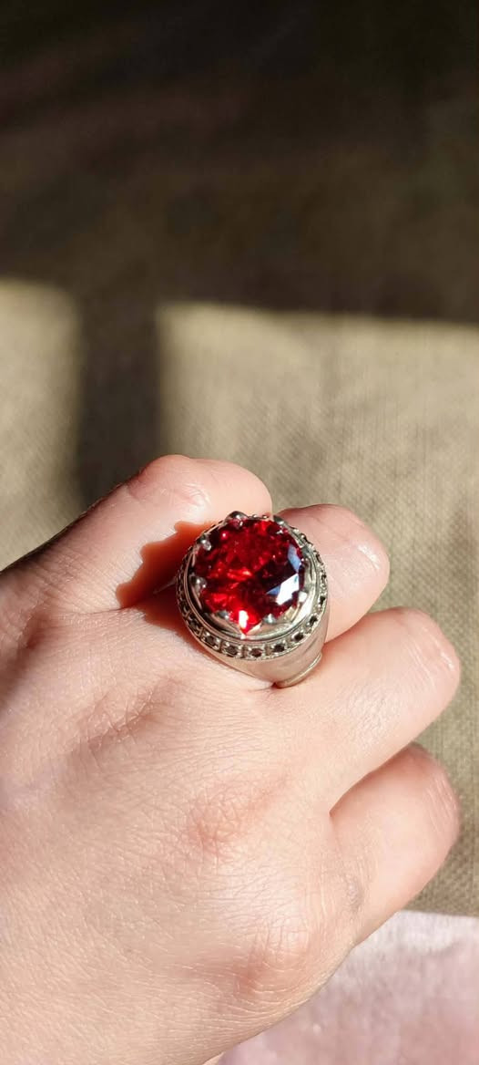 خواتم انتيك نحاس ابيض موزنايت يدك فول بالجهاز نحاس خالص وليس طلاء قطع تحف ومميزة سعر القطعه القياسات ١٩ ٢٠


**إذا كنت صاحب هذا الإعلان وتريد حذفه لأي سبب، رجاءا أرسل رسالة إلى الدعم الفني**