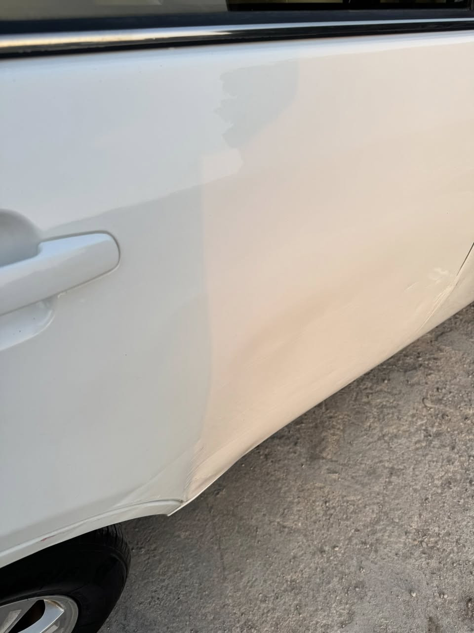 سلام عليكم تيكو 2013 جديده ماشيه 75 سياره كوله بلاديه خياس مابيه جراد مابيه اي شي مابيه بسمي صارت عندي طخه بل باب خلفي اليمنه بكانه بغداد هاتف ***********
