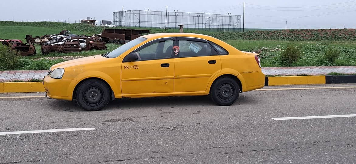 اوبترا 2004
كركوك مشروع وطني 
يعني باي محافظة تحول 
شرط الوكالة والتحويل
محرك كير شرط 
كير عادي 
كهربائيات كلها شغالة 
لا صرف ولا نفخ
شاشة سستم سماعات
باتري جديد 
تايات طخم جديد

مبدل جاملغ وبونيد 

كاربون الكتروني 
سنوية 2028 تنتهي 

سعر 50
للتواصل ***********
الخاص مفتوح
