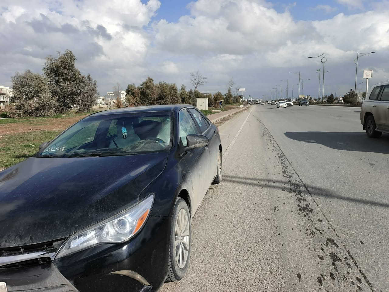 کامری مۆدیل 2016ئەمریکی دوپەڵەبۆیاخی هەیە لەگەڵ سار د لە سۆنەرەکەیا دیاری کراوە سێعری 145وەرەقەو مەعمەلەیەکی کەم سەنەوی بەسەر چوە  ***********
