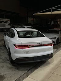 BYD سيل 5 . 2025  زيرو مرقم كامل سنويه باسمي  مواصفات معروفه اناره led...