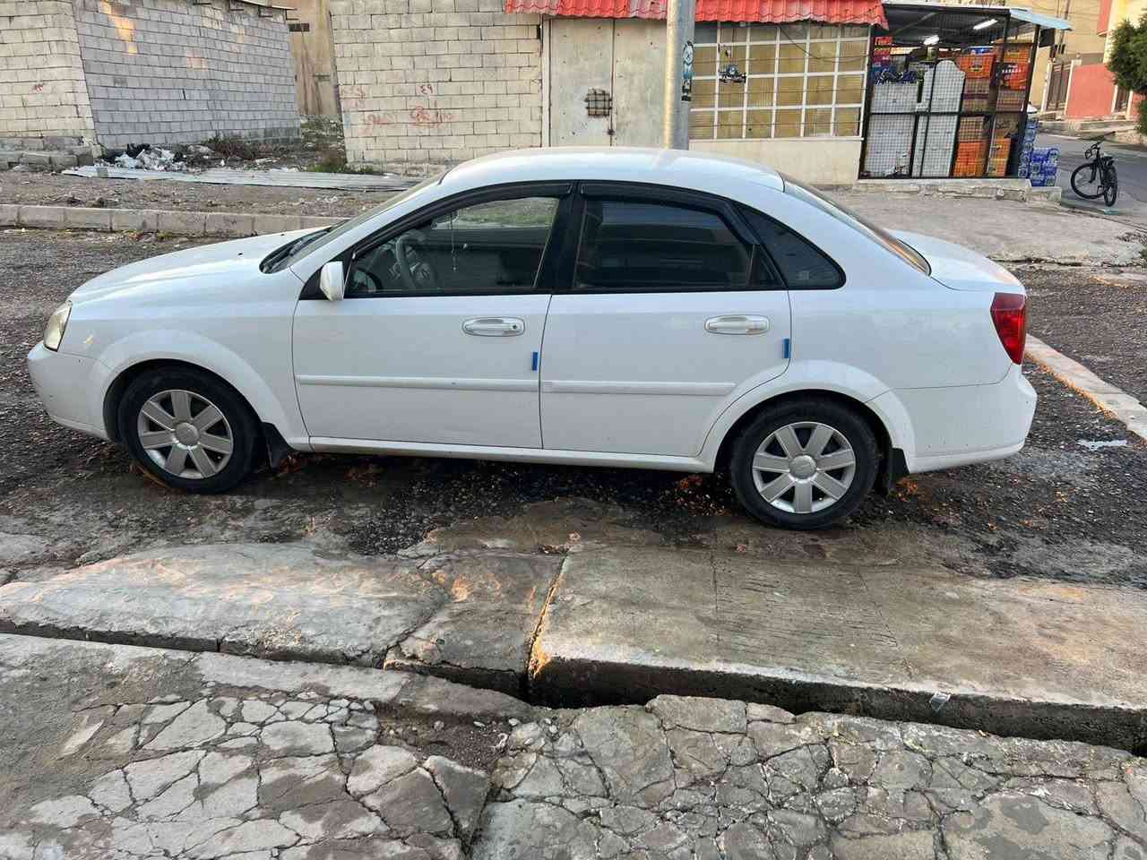 السلام عليكم اوبتر 2012 بدون صبغ محرك وكير شرط رقم أربيل سنوية جديد*********** السعر 92
