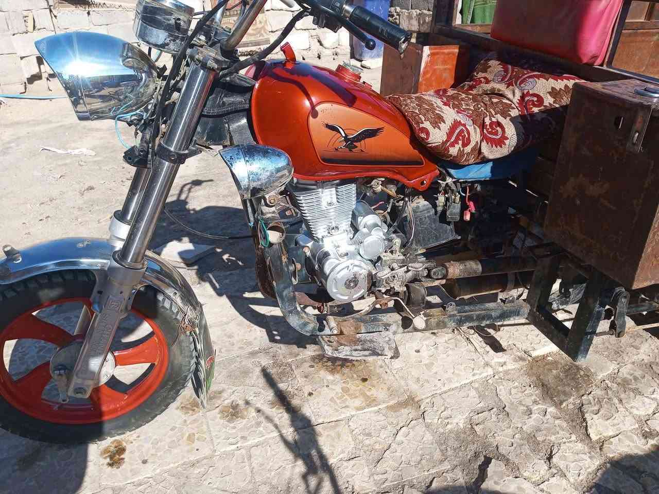 السلام عليكم شباب من رخصت مدير لكروب ستوته جمره موديل 14 محرك بيه 24 مفتوح مرا وحده لستوته زينه ما عوزه شي لمكان كربلاء ولسعر 800 وبيه مجال لطيبين. اي ستفسار علا لرقم *********** بي واتساب
