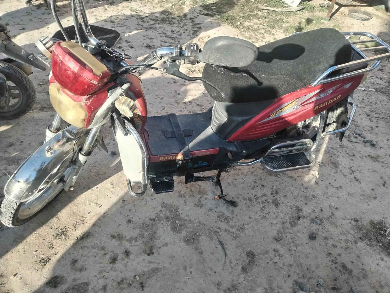 دراجه شحن للبيع سعر 150 شغاله بطاريات نص عمر ***********
