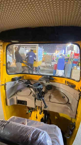 السلام عليكم تكتك مرقمه رقم نكليزي  للبيع 2019/12/30 تكتك جاهزه من كلشي بيها صبغ بلغدين شخوط وصبغناها وشويه بلصفحه ولباقي كفاله مكينه نضيفه صوتها ناعم سعرها 6300 وبيها مجال ***********
