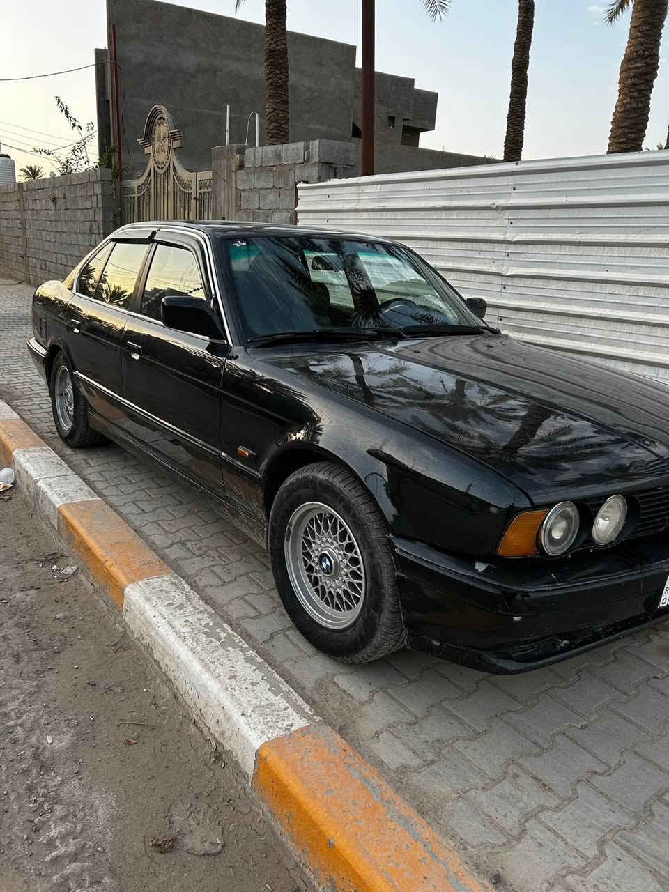 Bm535 1990موديل
السياره كامله نضيفه وكامله منكلشي تبريد كير مكينه مكينه مفتوح السعر٥٠ وبيهة ومجال


**إذا كنت صاحب هذا الإعلان وتريد حذفه لأي سبب، رجاءا أرسل رسالة إلى الدعم الفني**