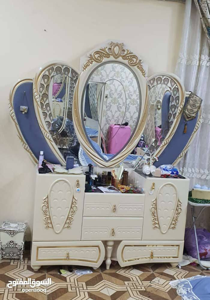 غرفة تركي حالة جيدة سعر 700 بيها مجال عنوان ابو الخصيب
