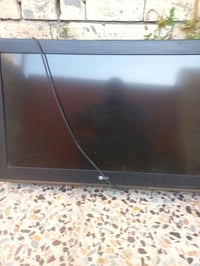بالزما الجي حجم32السعر 60وبيهه مجال 07716510947