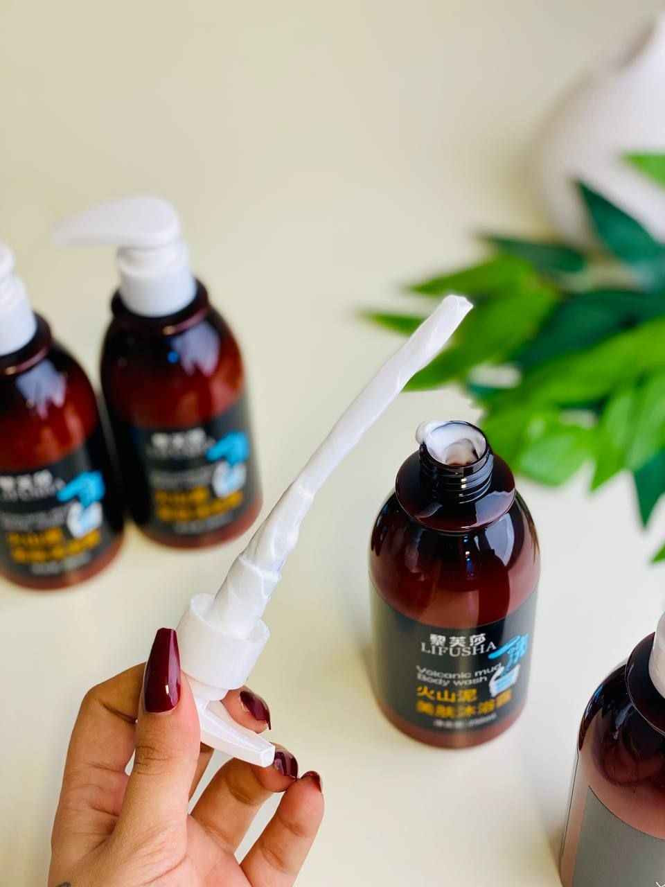 رجع توفررررر🙋‍♀️🙋‍♀️🙋‍♀️🙋‍♀️🙋‍♀️🙋‍♀️
جديدنا ♥️🔥 
غسول التبييض السحري يستعمل لكامل الجسم والمناطق الحساسة 💖💖
الاستحمام الطيني البركاني 🙈
مكونات غسول الطين البركاني طبيعي لتبييض وتنعيم البشرة بشكل اني ومع الاستمرار في الاستعمال راح تفتح البشرة تفتيح دائمي
تتوفر خدمة توصيل لجميع محافضات العراق 

للاستفسار خاص بغداد, العراق


**إذا كنت صاحب هذا الإعلان وتريد حذفه لأي سبب، رجاءا أرسل رسالة إلى الدعم الفني**