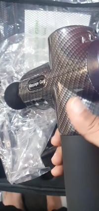 مدلكه شحن شاشه لمس اصليه سعرها 40الف مع التوصيل  التواصل  ٠٧٧٨٣٣١١٢٤٢