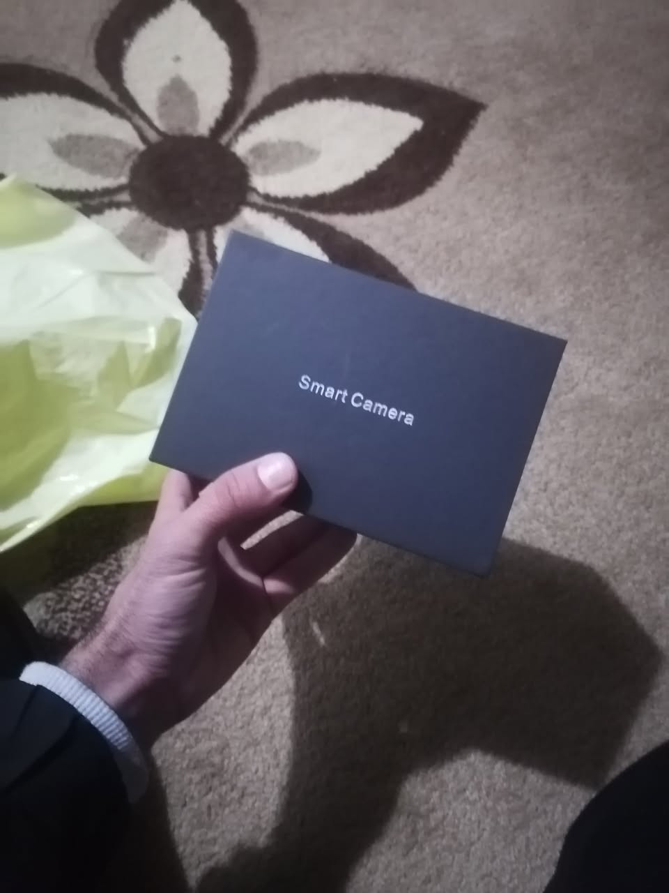 للبيع كامرا مراقبه سمارت الأصلي فول HD تبث واي فاي وبلوتوث وياهه رام ٢٨ كيكا معاهه باركود يدوم شحنهه سنه السعر ٨٠ الف وبيهه مجال الشراي يتصل
#***********
