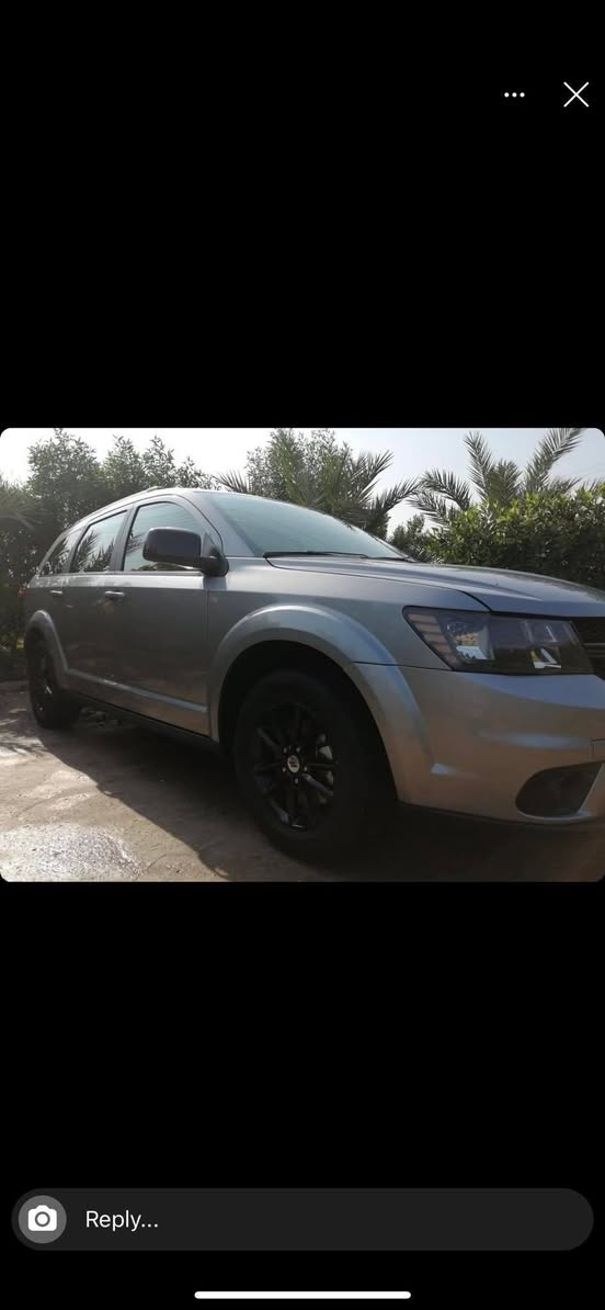 السلام عليكم  دوج جورني 2018  كلين مابيهاا صبغ  رقم سليمانيه محرك 3600 رقم ***********
