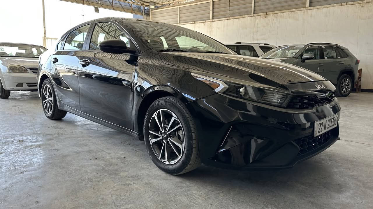 فورتي 2024 سياره جديده كلش ودخول جديد ومابها نقص لو برغي حادثاها بدون دواخل بدن ايرباك مكان سياره واسط العزيزيه  ***********
