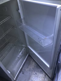 ‏ثلاجة للبيع نظيفة اتصال 07769910002