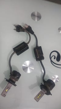 زينون لايت • نيسان صني • اصليات