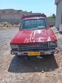 ١٩٨٢ • محرك و كير شرط • رقم اصفر