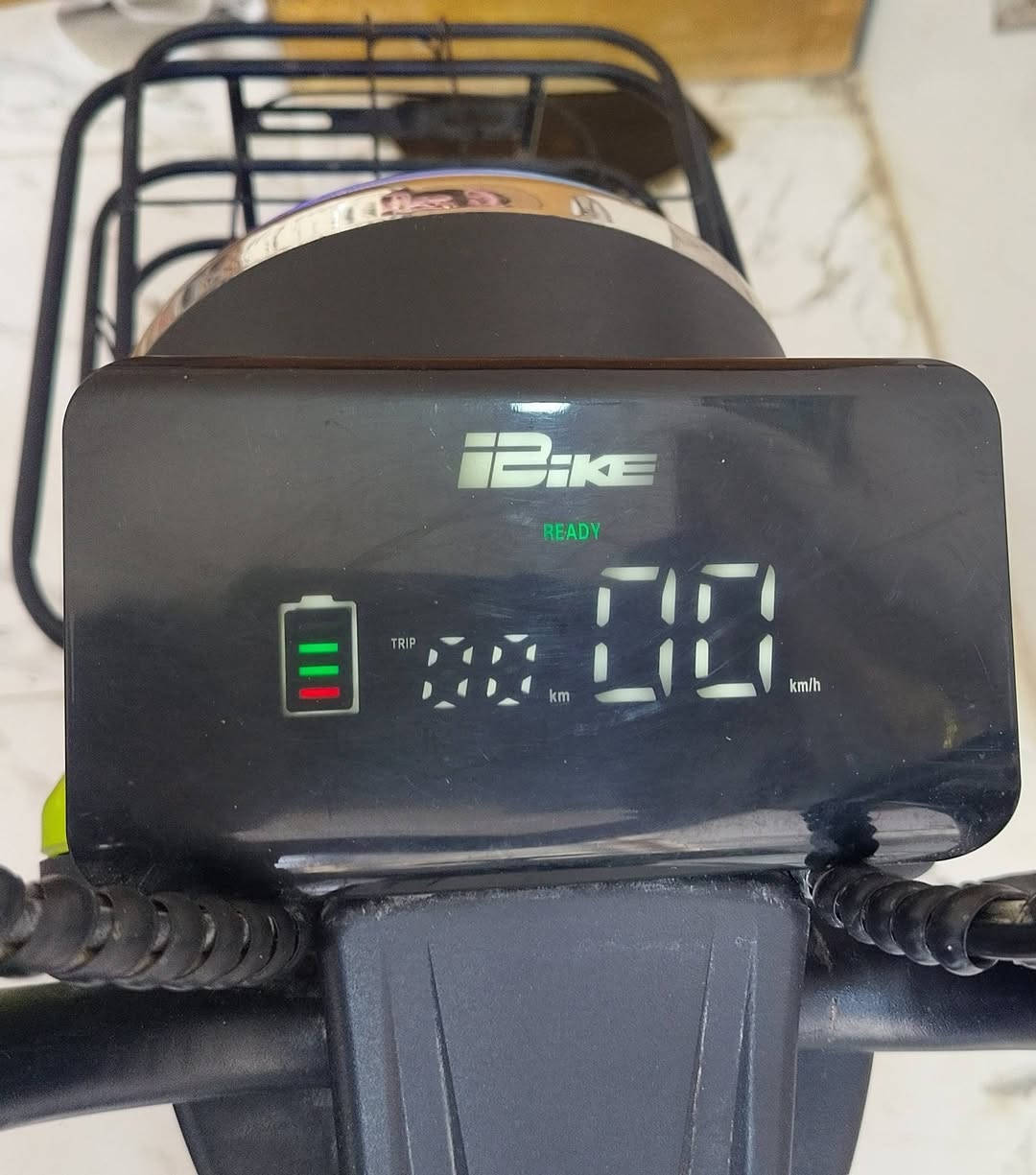 دراجه شحن حجم 20 
سعر 250
***********
