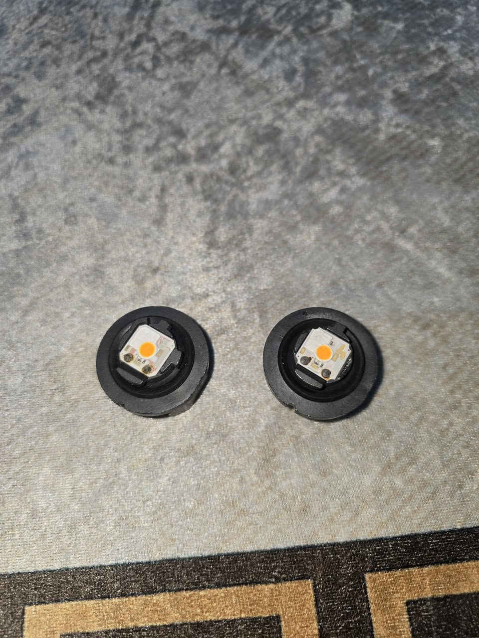 زوج كلوب اشاره 

تيوتا جي ار 86 2022

***********__بي واتساب
